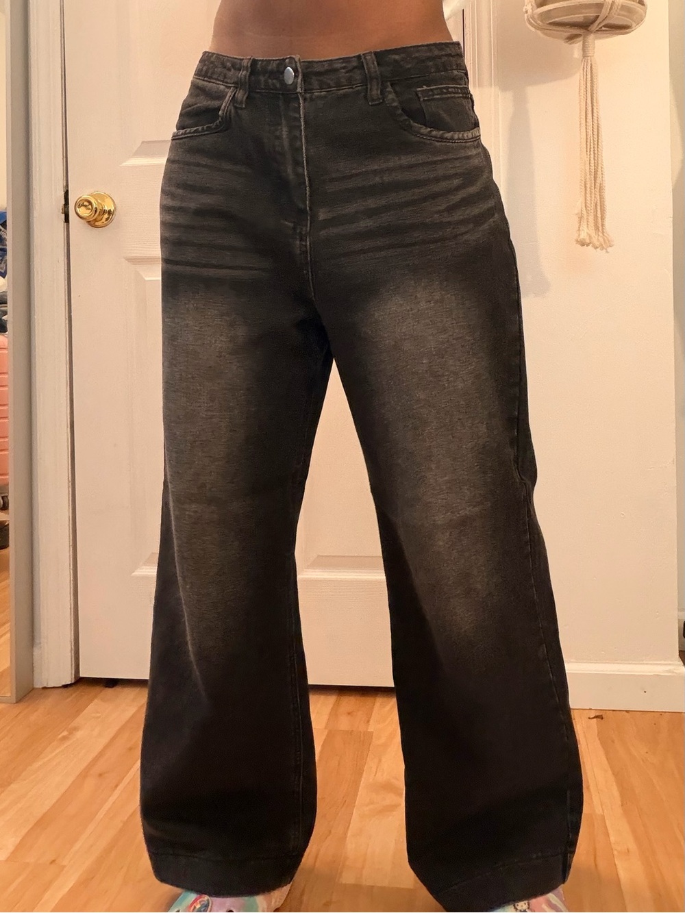 Wide-Leg Baggy Jeans - Washed Black